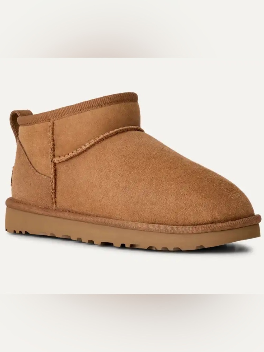 UGG Classic Ultra Mini Boots Warm & Cozy Size 8 NEW